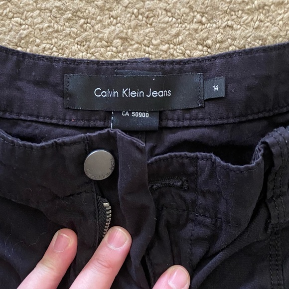 Calvin Klein Shorts - Picture 3 of 4